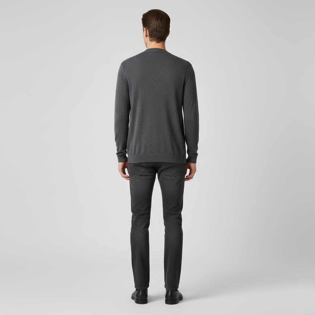 Men's cardigan with button closure